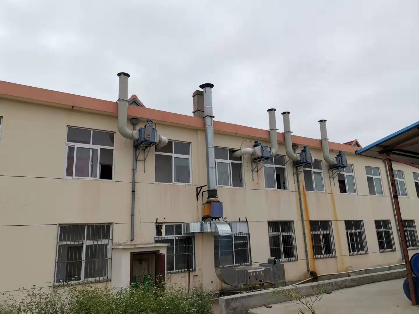 合成革車(chē)間廢氣除臭治理